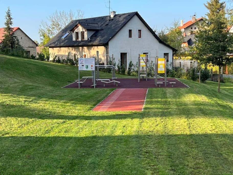73m2 Klid Priroda Parking Free Apartment Prague